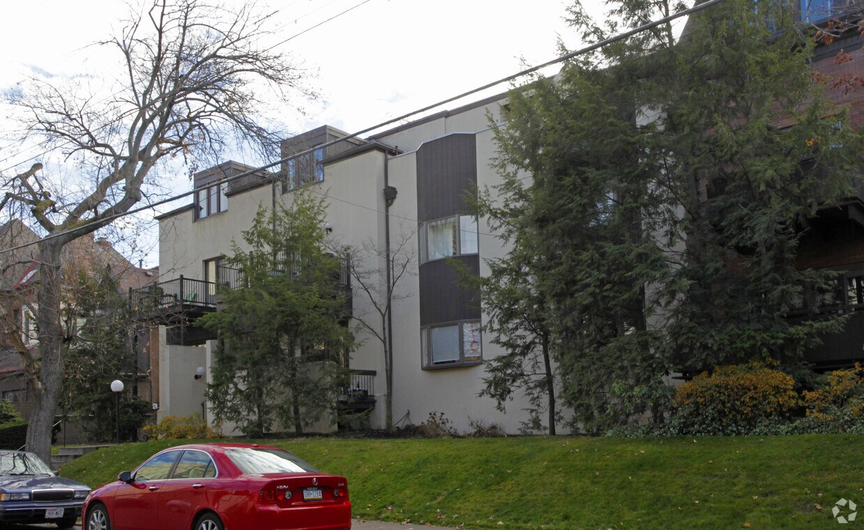 Foto del edificio - 5922-5930 Howe St