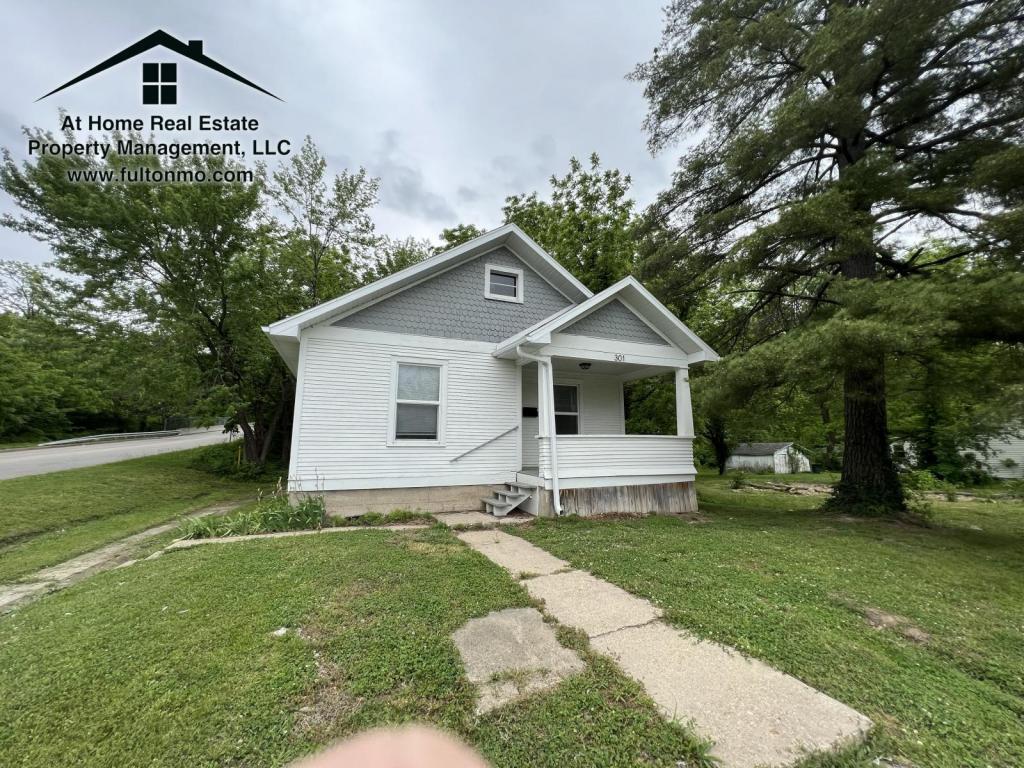 301 East 3rd Street House for Rent in Fulton, MO