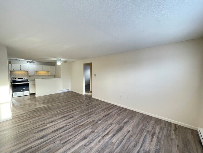 Foto del edificio - 177 Loudon Rd