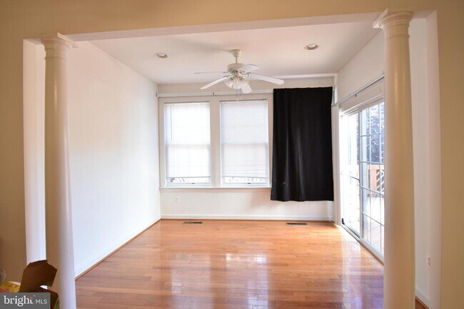 Building Photo - 4027 Royal Lytham Dr