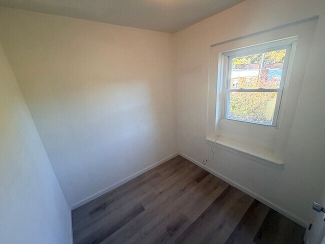 Foto del edificio - 280 4th St