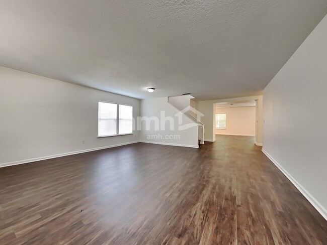 Foto del edificio - 880 Collinswood Dr