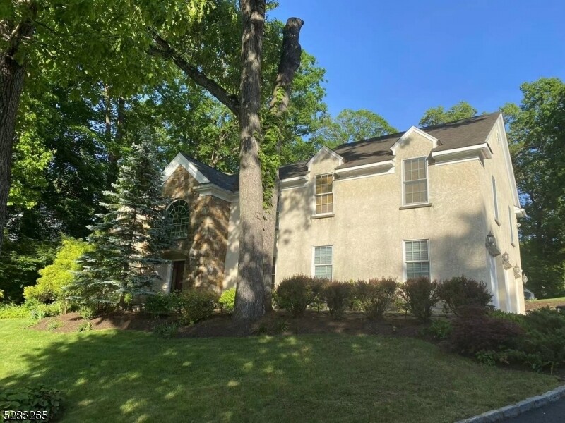 Foto principal - 18 Deer Run Cir