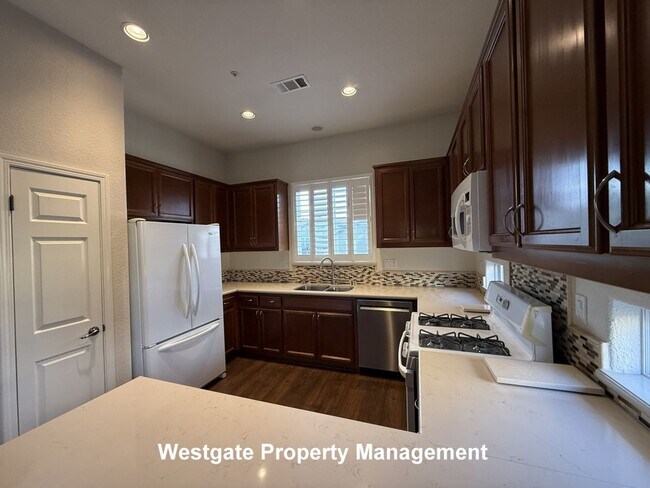 Foto del edificio - 1920 Winchester Ln