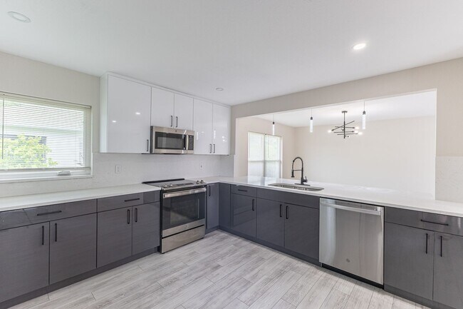 Foto del edificio - 1412-1414 SE 6 Ave