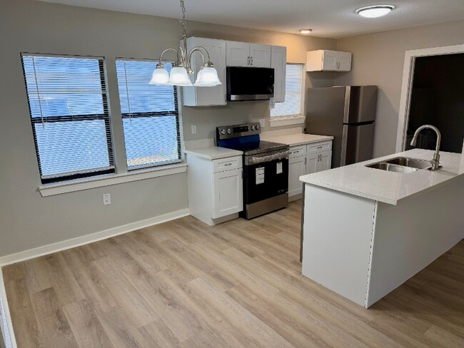 Foto del edificio - 2306 Staunton Dr