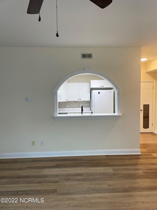 402 Penny Ln Unit A, Morehead City, NC 28557 Condo for Rent in