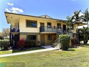 Building Photo - 567 Trace Cir