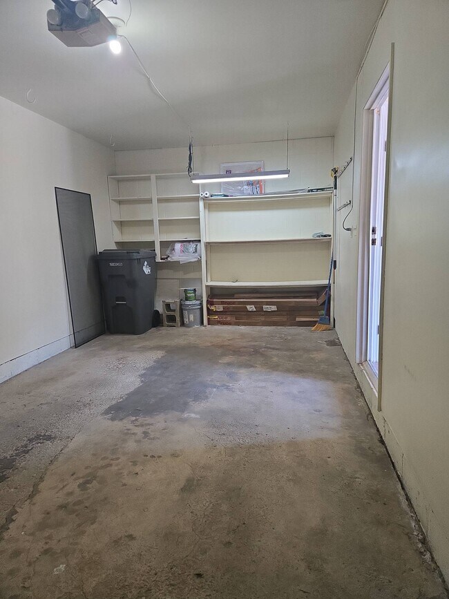 Foto del edificio - 8284 Sobax Dr