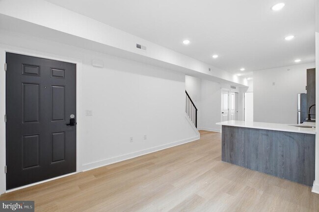 Foto del edificio - 2251 N 12th St