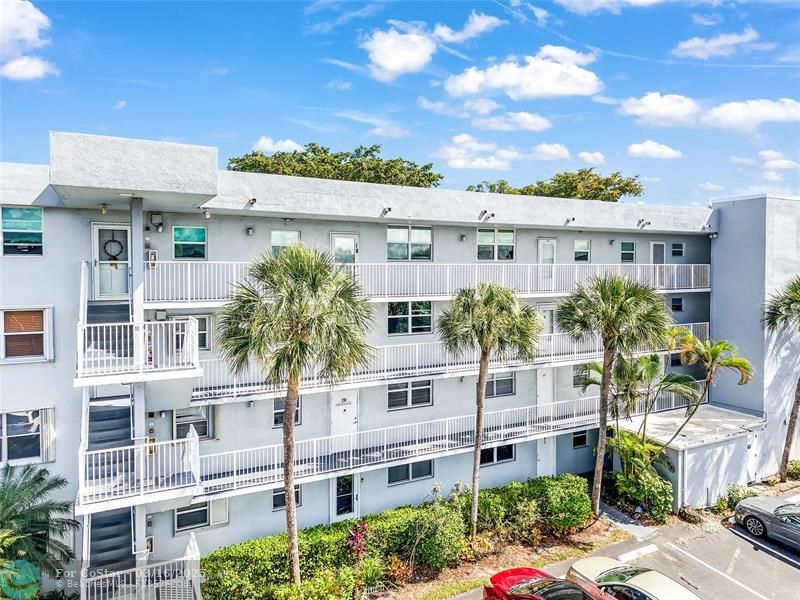 Foto principal - 101 Royal Pk Dr