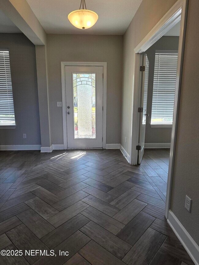 Foto del edificio - 1494 Shadow Creek Dr