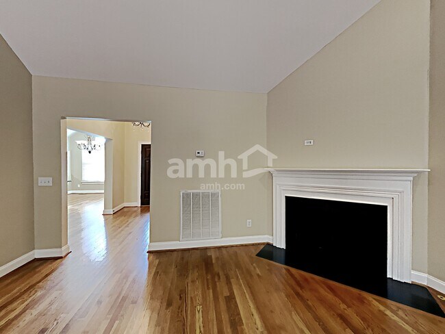 Building Photo - 977 Chesire Way