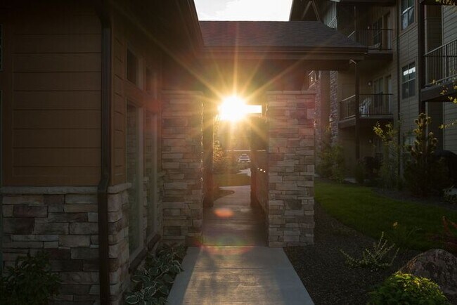 Foto del edificio - Retreat at Union Square - Birch Floor Plan