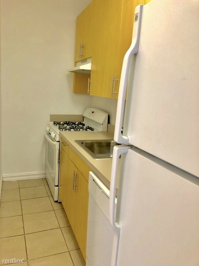 Building Photo - 1 br, 1 bath  - 3206 47th St