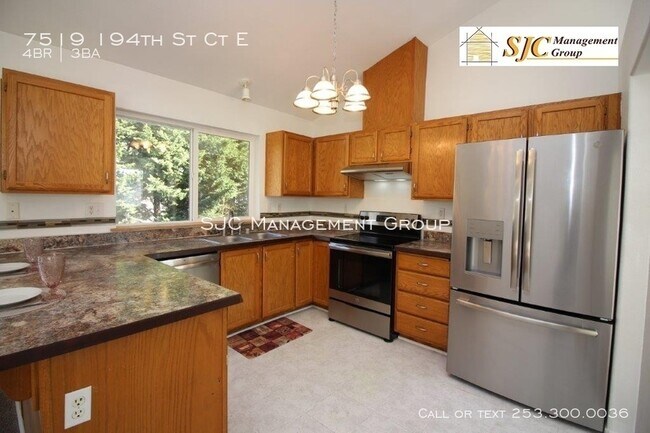 Building Photo - Four Bed For Rent in Gated Community