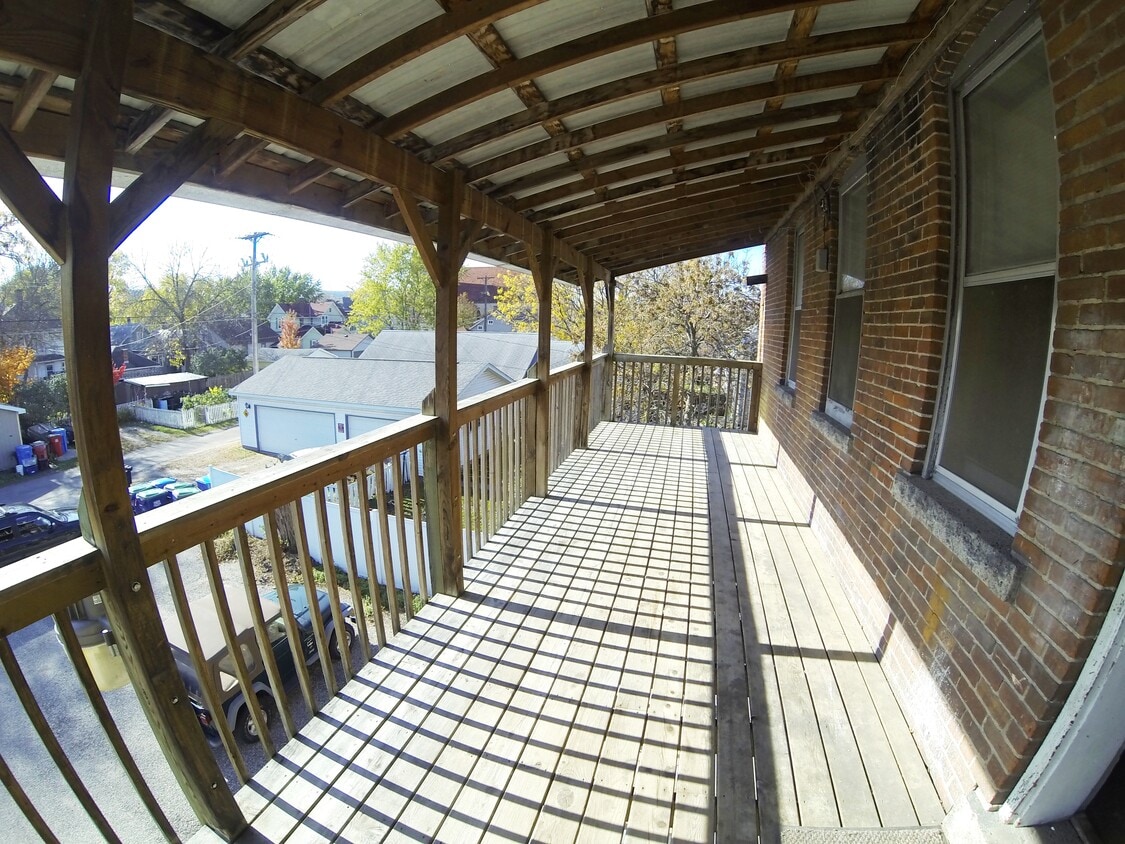 Deck - 379 E 5th St