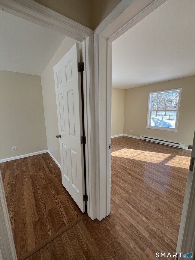 Building Photo - 27 Thomas St