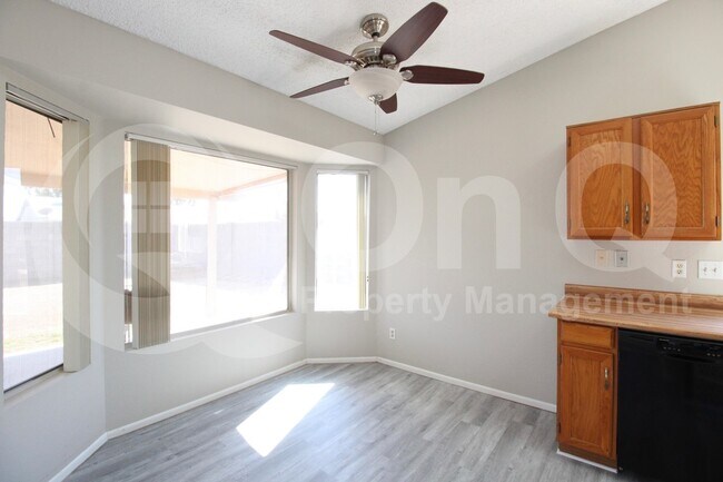 Foto del edificio - 713 W Mesquite St