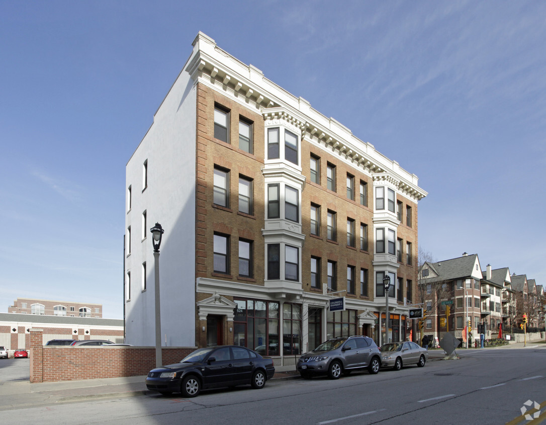 Building Photo - Ernst Place Apartments