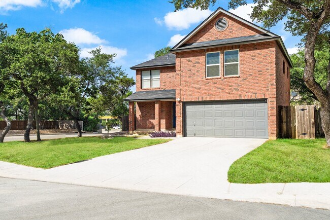 Building Photo - 16074 Walnut Creek Dr, San Antonio, TX 78247