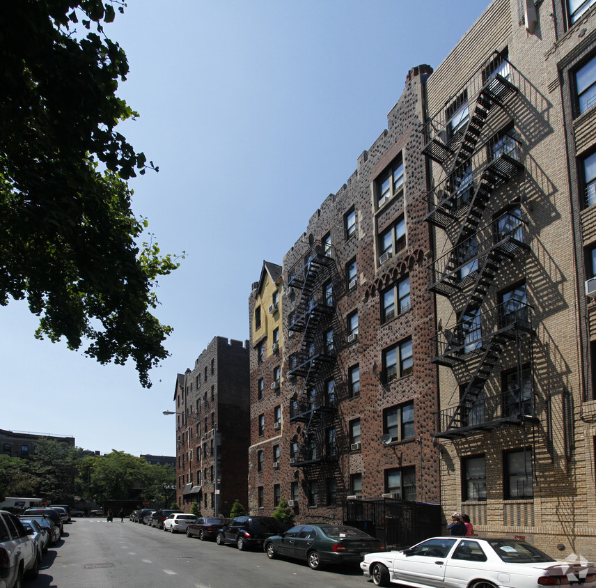 1 Saint Paul's Ct, Brooklyn, NY 11226 - Apartments in Brooklyn, NY ...