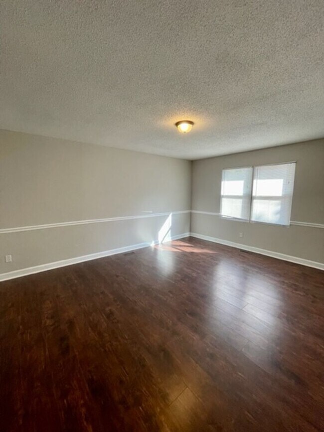 143 Winget Cir Unit A, Gastonia, NC 28054 Room for Rent in Gastonia