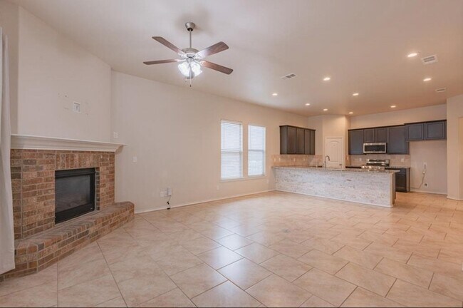 Foto del edificio - 6706 Yellow Rose Ct