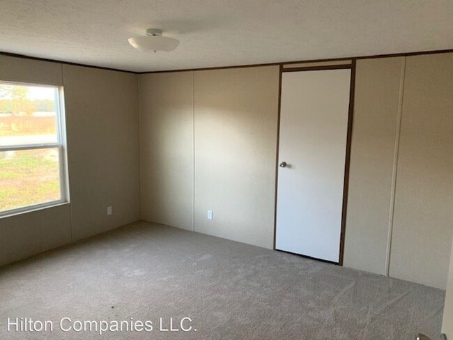 Building Photo - 3 br, 2 bath House - 113 Springwood Dr.