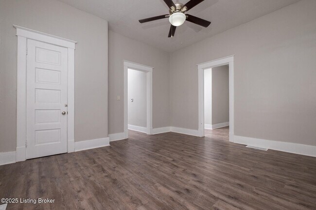 Foto del edificio - 925 W Evelyn Ave