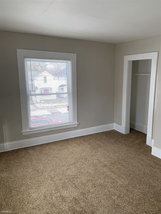 Building Photo - 2 br, 1 bath  - 954 Adams St SE