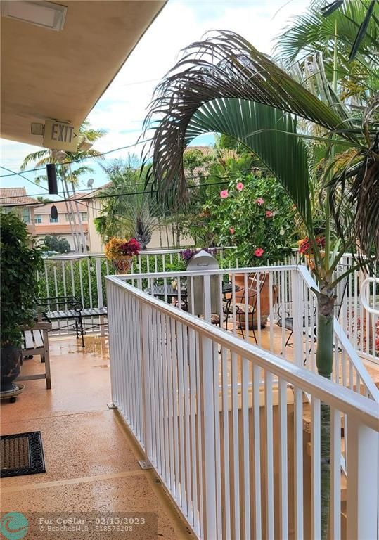 301 E McNab Rd Unit 202, Pompano Beach, FL 33060 Condo for Rent in