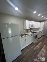 Building Photo - 43 Hawkins Rd