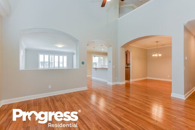 Building Photo - 1936 Durrand Ave