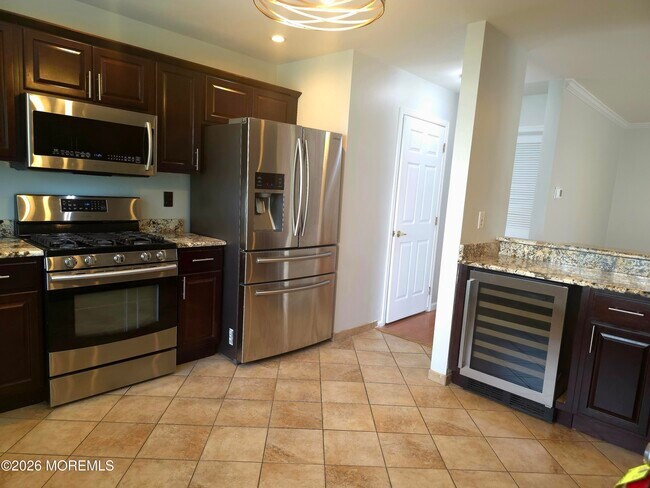 Foto del edificio - 57 Phoenix Ct