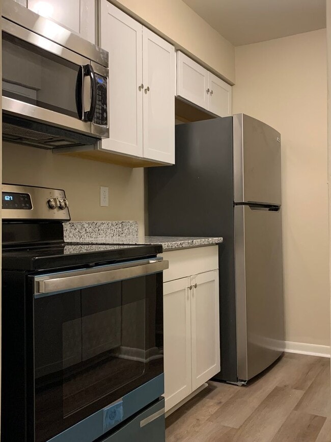 Building Photo - Orchard Trace