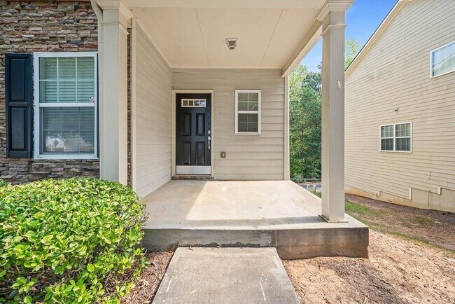 Building Photo - 2677 Cedar Dr