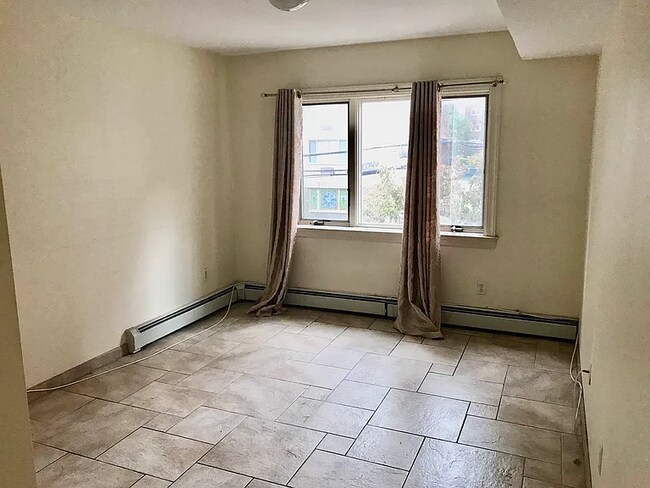 Foto del edificio - 142-37 38th Ave