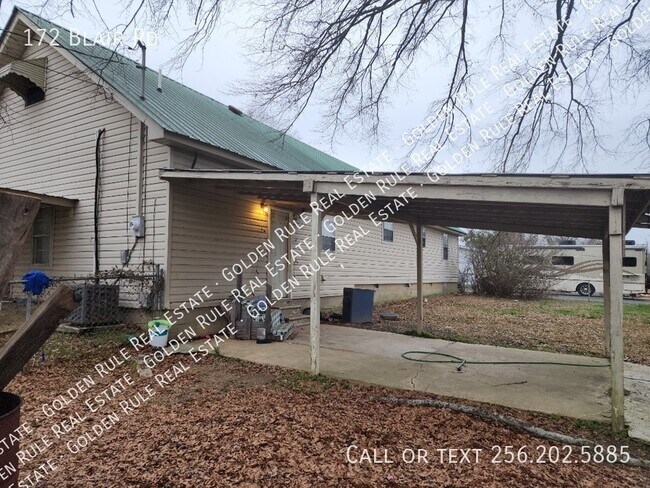 Building Photo - 172 Blair Rd