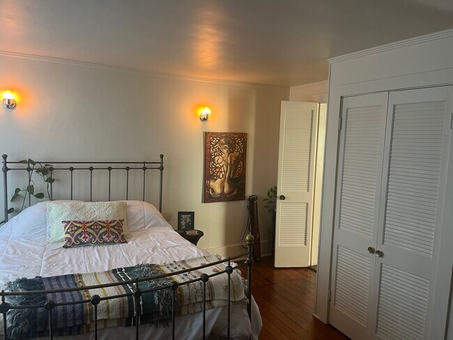 Foto del edificio - 1618 3rd St