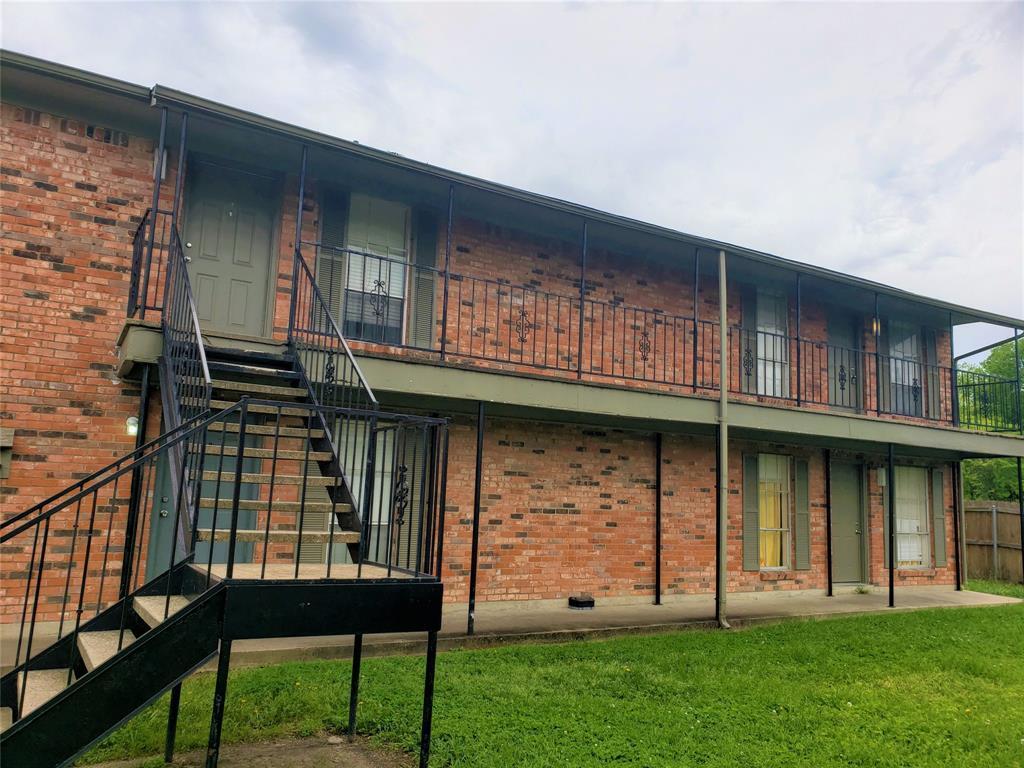 Primary Photo - 521 Hopkins St