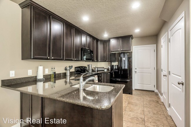 Building Photo - 3764 N Prairie Grass Dr