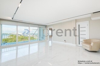Building Photo - 50 Harbor View Ln