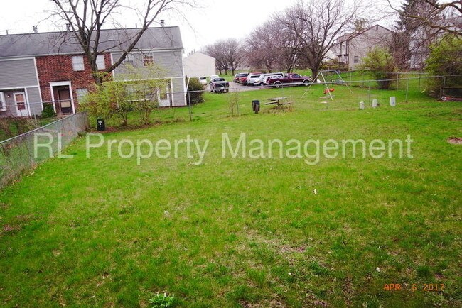 Building Photo - 3803 Heatherglen Dr