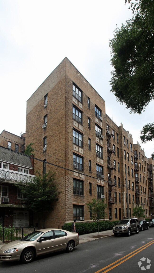 Building Photo - 144-32 35th Ave