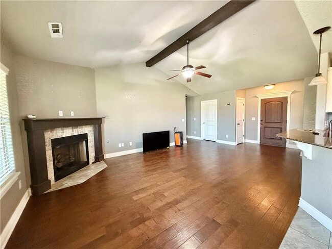 Building Photo - 1140 Willow Oak