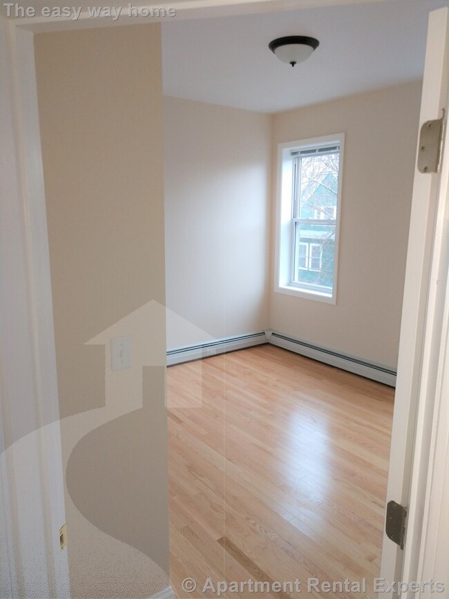 Building Photo - 274 Brookline St