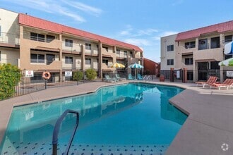 Building Photo - Urban Walk Apartments