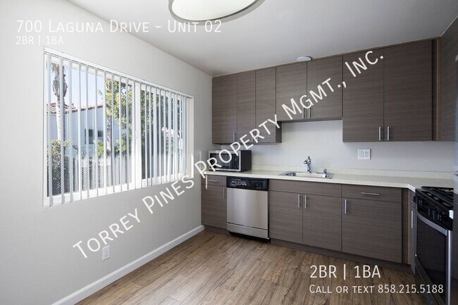 Building Photo - Stunning Carlsbad Apartments with Pool, Ga...