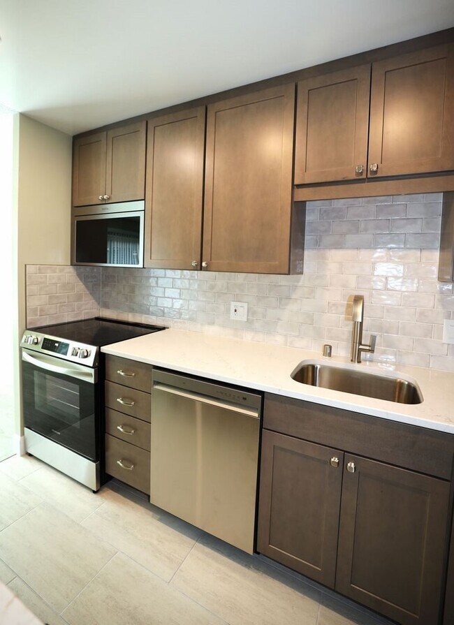 Foto del edificio - Gorgeous 1 bedroom/1 bath Condo in San Mat...